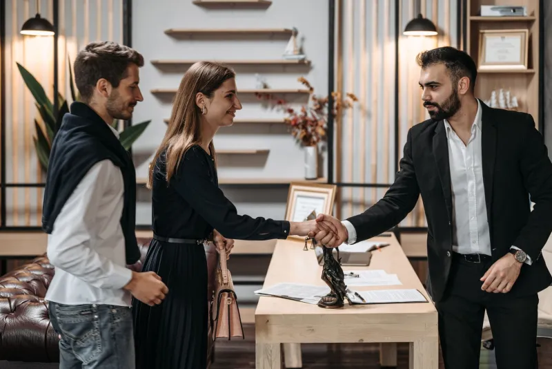 Cession de portefeuille clients entre confrères : les clés pour une passation réussie sans rupture de confiance